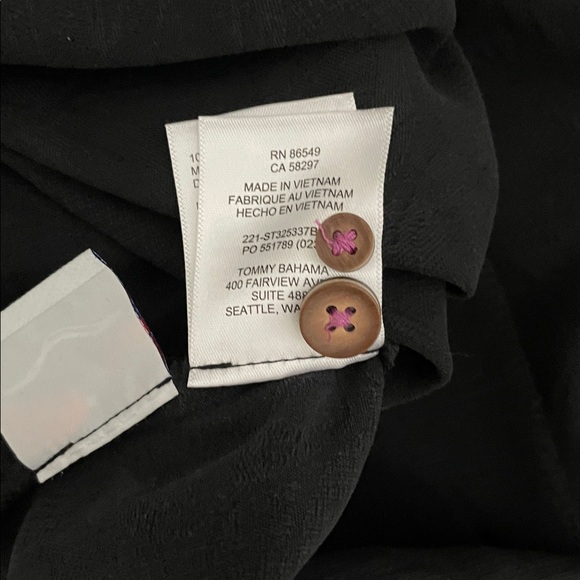 Tommy Bahama Men's XL 100% Silk MLB Baseball
Embroidered Hawaiian Shirt Black sz - Picture 9 of 11